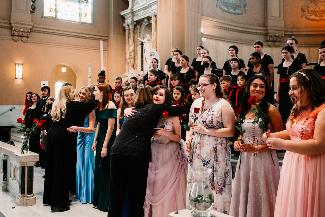 SummitChoral's tweet image. A Splendid Serenade is TONIGHT at St. Bernard Catholic Church at 2 PM! Here are some of our favorite moment's from last year's concert❤️

learn more! summitchoralsociety.org/season-events.… to 

#wedochoir #springconcert #springmusic #springseason #seniors