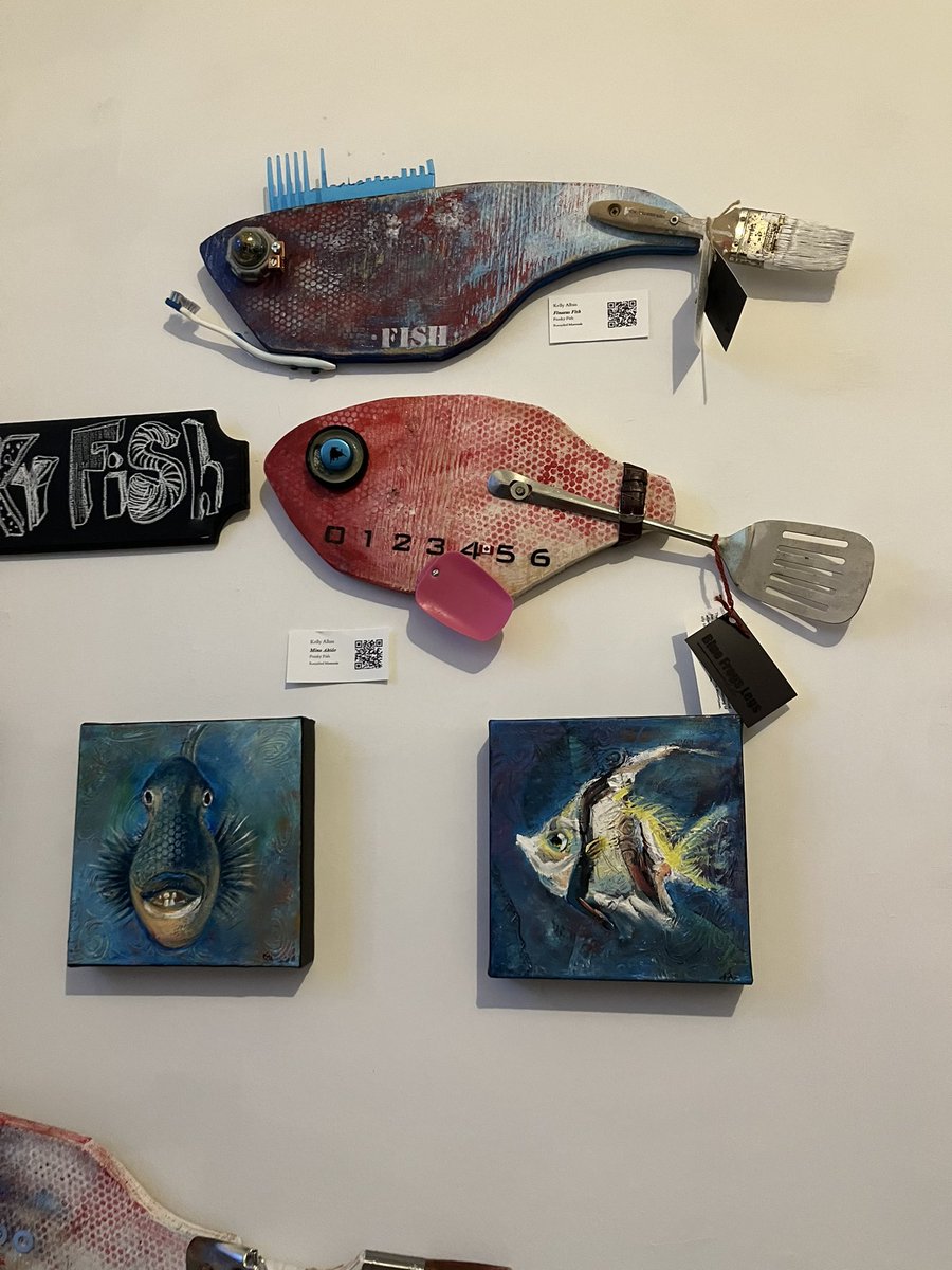 GM! Some cool pictures I took at the art crawl I went to last night #art #artcrawl