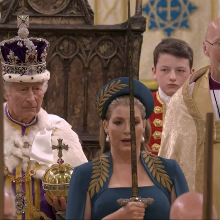 TheGhoti's tweet image. Nice to see Penny Mordaunt channelling her inner Poison Ivy #Coronation