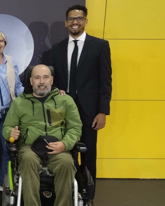 Esplugues Sense BARRERES tweet media