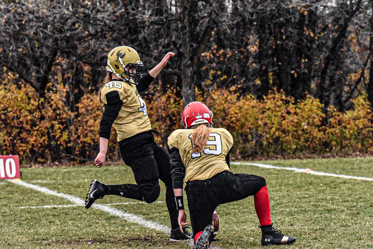 fbmanitoba's tweet image. It’s that time of year! 🏈🤘

Registration is open for U16 Boys, U18 Boys and U18 Women's High Performance Tackle ID Camps! 

Head to footballmanitoba.com to register.