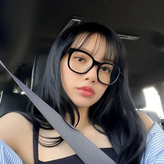 avrll_km's tweet photo. - B E T -

a #jenlisa short au wherein Ella (J), is an airhead brat, the way she dresses and her attitude make anyone easily judge her as cheap. Until her attention turns to Michaela (L), a geek campus who hates her kind of girl. https://t.co/xqIb8kpPVx