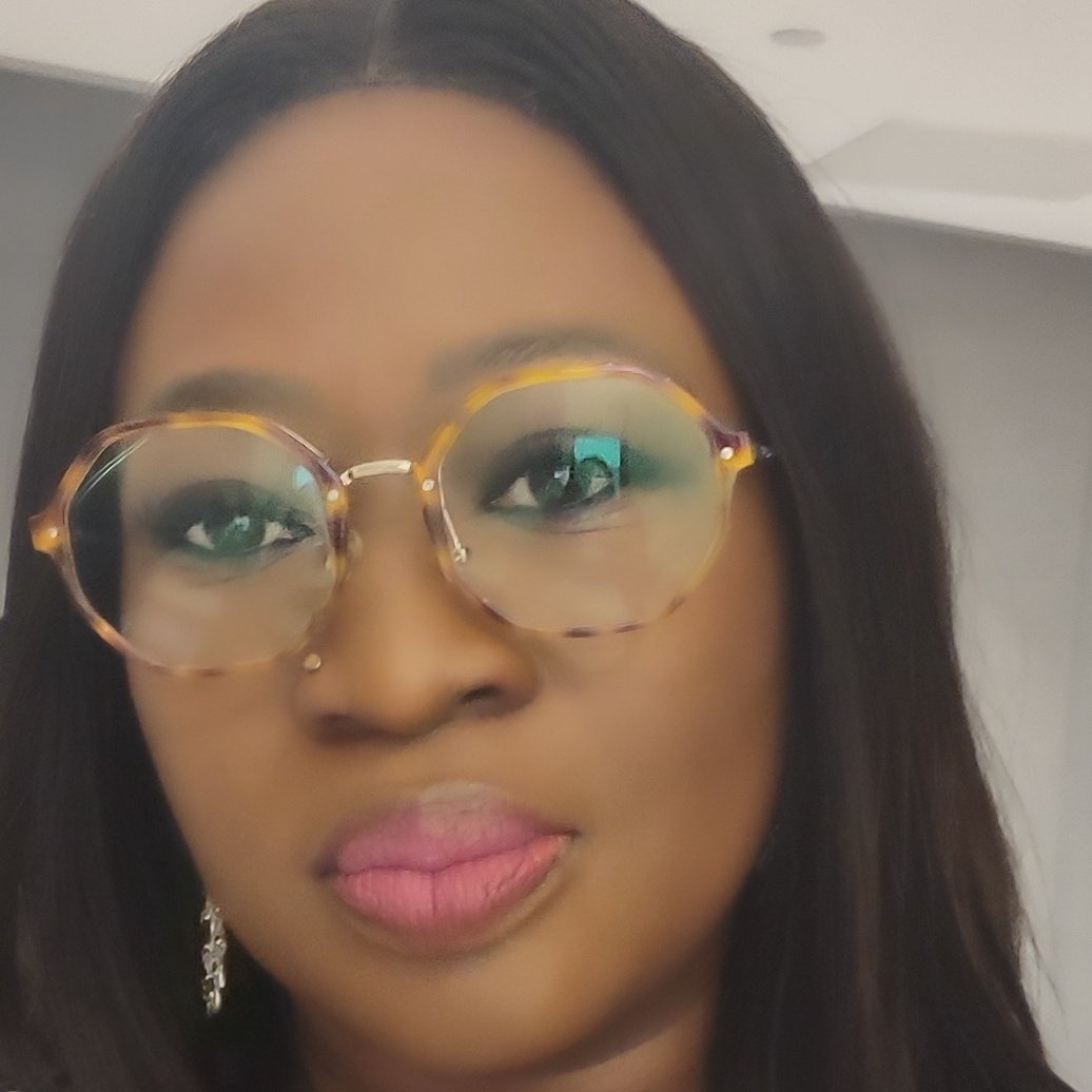 baybloompackage's tweet image. #PrinceHarry ohhh