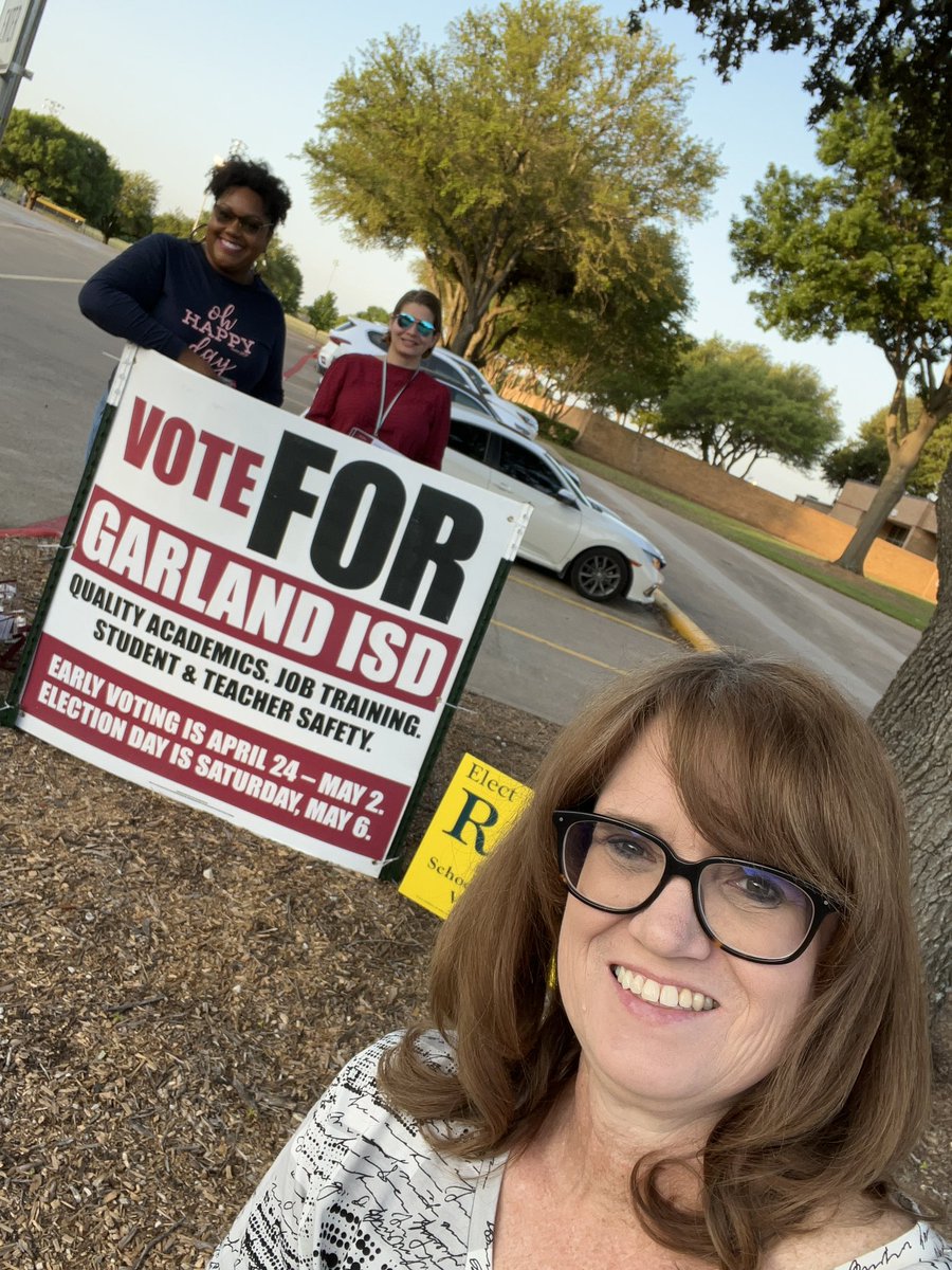 mrs_gove's tweet photo. Spring Creek Elementary volunteers ready to greet you as you come vote this morning @JanikaBatts @gisdnews https://t.co/nq2dPohPw9