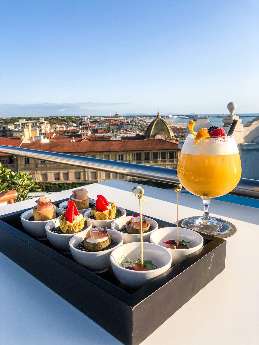 ghpdp's tweet photo. A unique aperitif at Maitó Viareggio Restaurant's rooftop bar. https://t.co/WMzwcrOC4Z  
#panoramicbar #hotel #maitoviareggio #grandhotelprincipedipiemonte #leadinghotelsoftheworld #virtuosotravel

@LeadingHotels 
@laurabalba https://t.co/8Bj1FqvMux