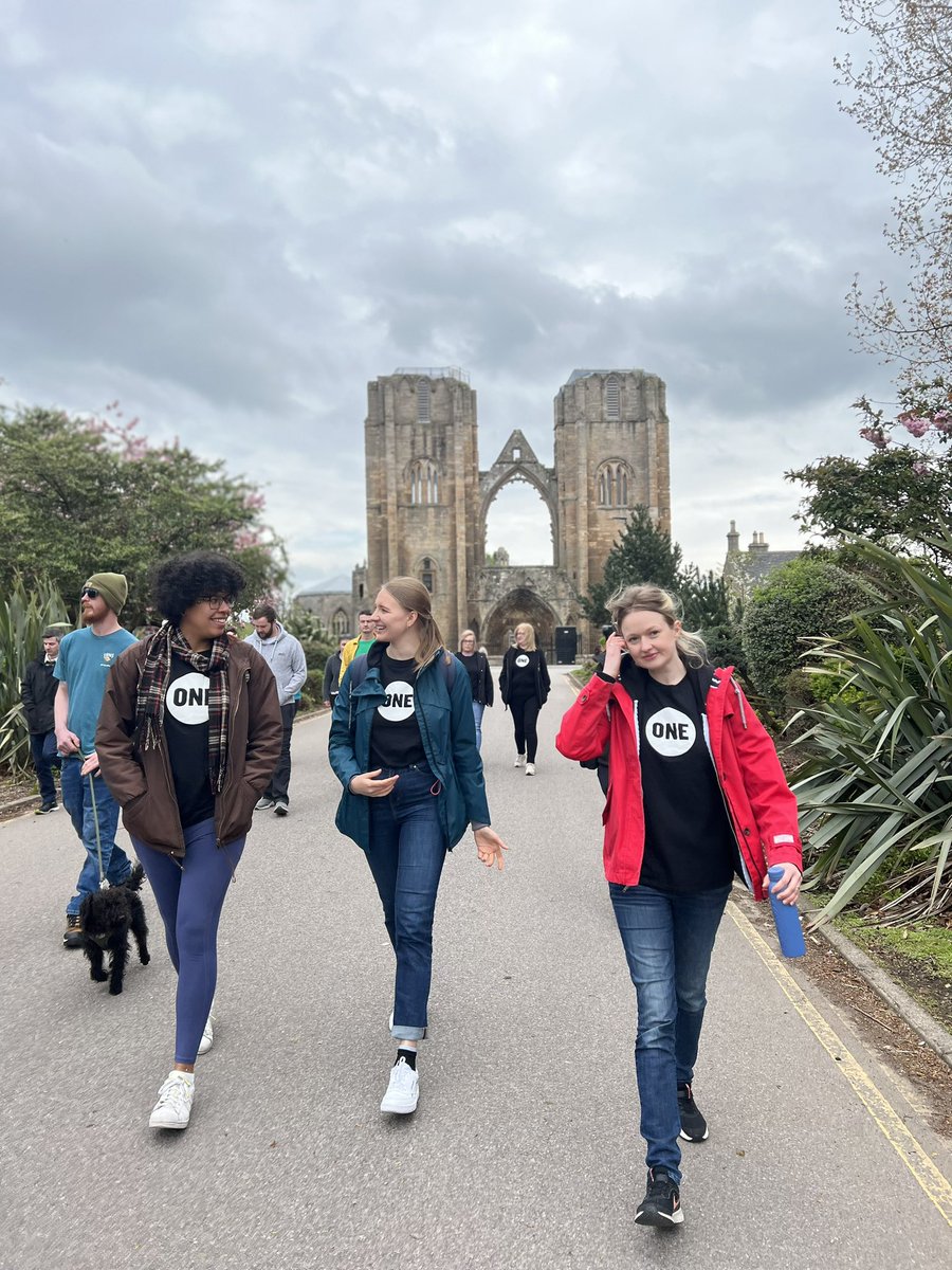 ONEintheUK's tweet photo. @Sarz_92, one of our community leaders championing the 6k #walkinhershoes to reflect on the struggles of women in East Africa during the hunger crisis. https://t.co/zQ69QtmQZL