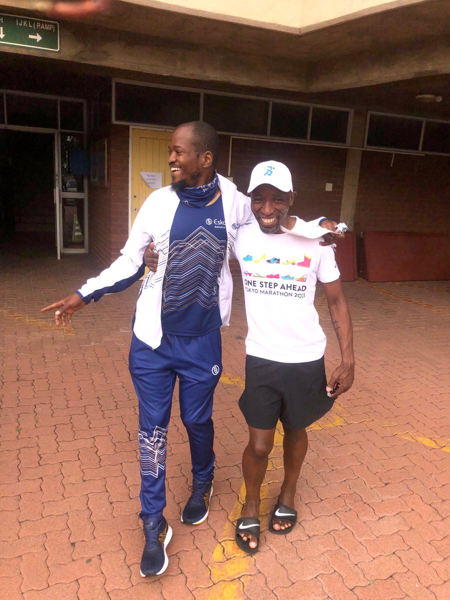 billysigudla1's tweet image. #RaceNumber collection before #raceday : At Boksburg  
@Colgate

   race. #colgaterace #32km 
@eskomathleticsc
  met 
@Walter_Lethu
 the international elite runner 🏃‍♂️. I was so excited to finally met this legendary #runner  #colgaterace2023