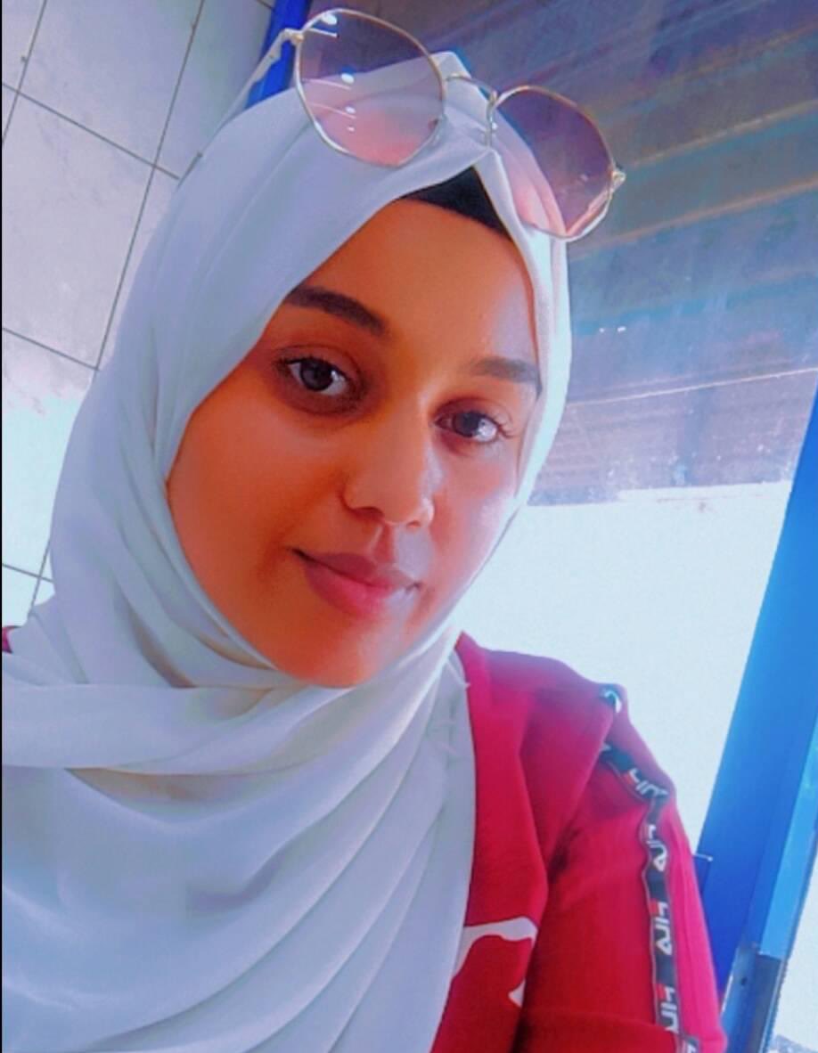 YousifAlneima's tweet photo. 🔴 مفقــودة 🔴

يا جامــع يا رقيــب

سلوان مفقودة منذ عصر الأمس الجمعة 5 مايو 2023 في المنطقة ما بين الأزهري والسلمة #الخرطوم من يتعرف عليها التواصل مع الأرقام التالية.
 0912978887 
 0963022261

#لا_للحرب #جنجويد_رباطة
#KeepEyesOnSudan
#الكيزان_سبب_الحرب https://t.co/4YlEiCQiWk