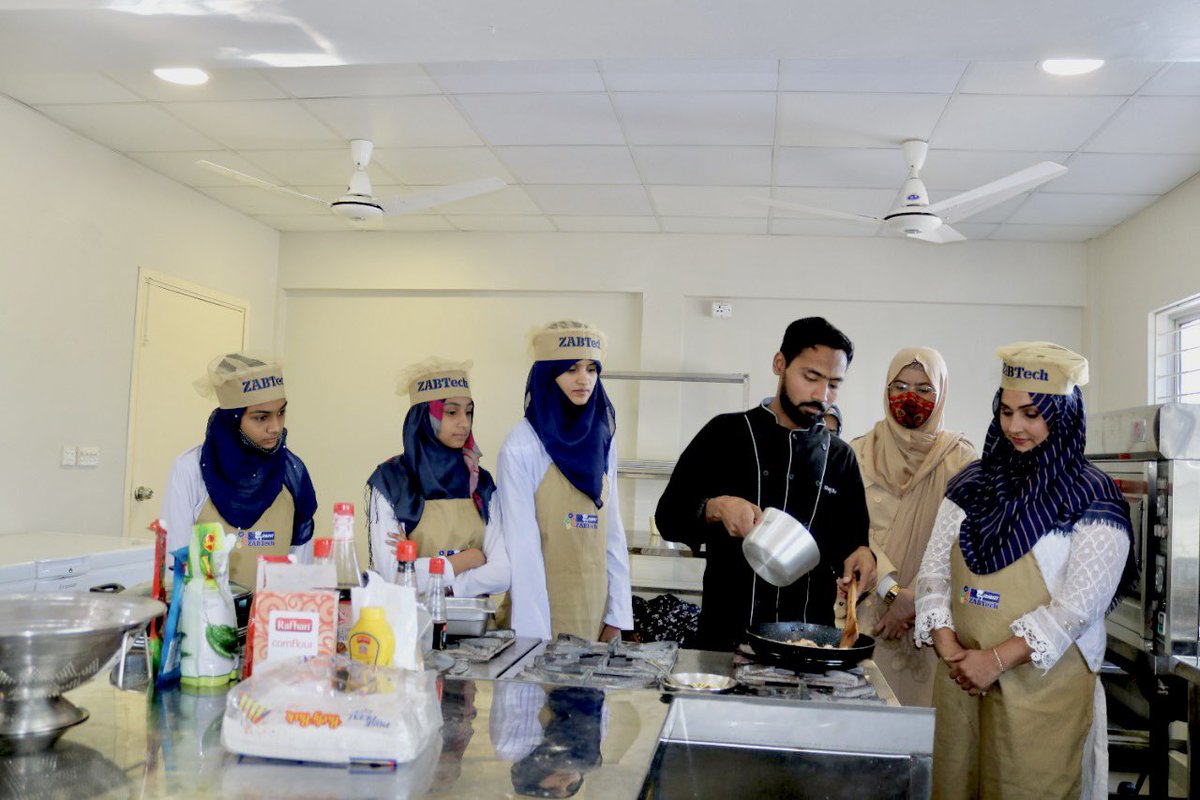 SzabistZabtech's tweet photo. #Cooking is an #art, &amp; our #trainees are becoming #trueartists in their culinary classes at #SZABISTZABTechiTVE Gharo enrolled for #CulinaryArts &amp; #HospitalityManagement course under #SZABISTFoundation Project.

#Gharo #Thatta #TVET #culinarycreations #traineechefs #webuildskills https://t.co/qClzWLFD19