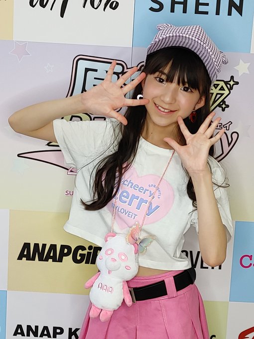 Twitterのコスプレ画像13