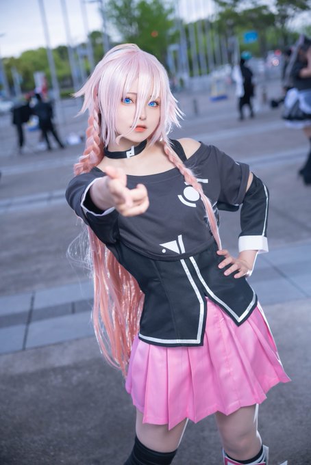 Twitterのコスプレ画像18