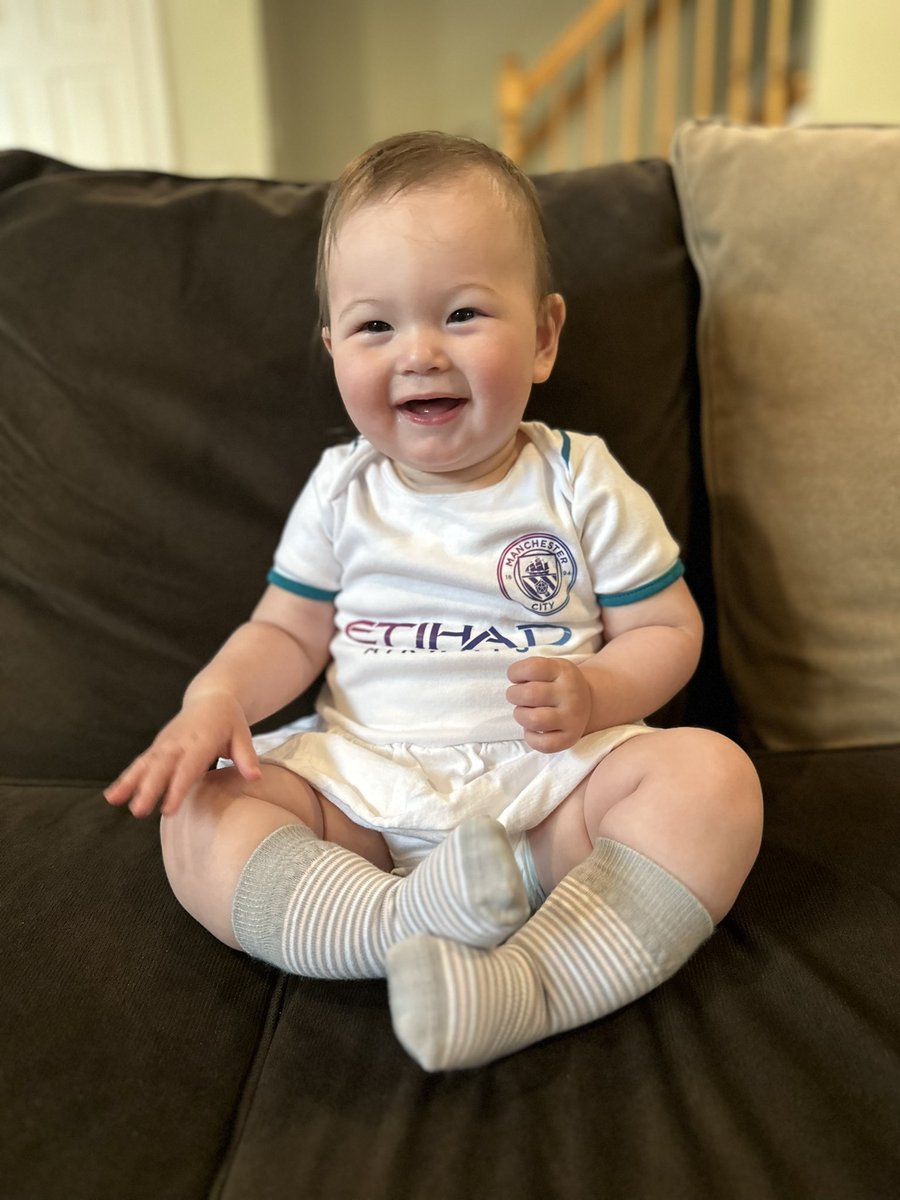 tomotho's tweet photo. @NBCSportsSoccer come on City! #MyPLMorning https://t.co/ReNymZkMmH