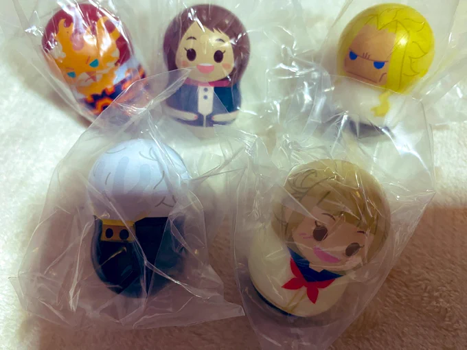 息抜きにコンビニ行ってよかった、大変可愛いもの売られてた!!しがらきくんととがちゃんきてくれた!!でっくんとだびちゃも欲しい!!
