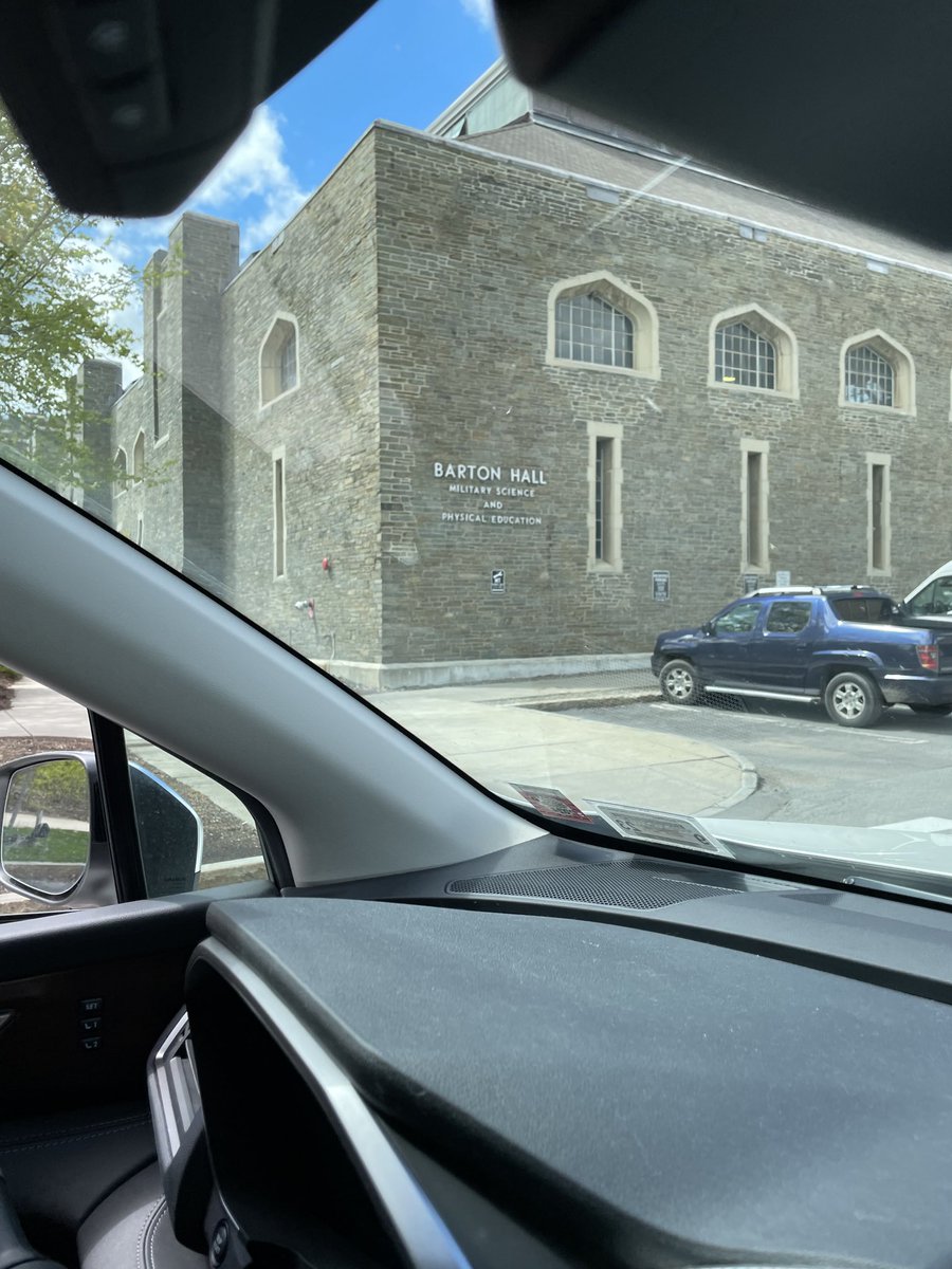 Nigel_Lockyer's tweet image. Barton Hall at Cornell will be hosting the Grateful Dead this Monday May 8th reminiscent of maybe the greatest Dead concert ever held here on May 8th 1977.