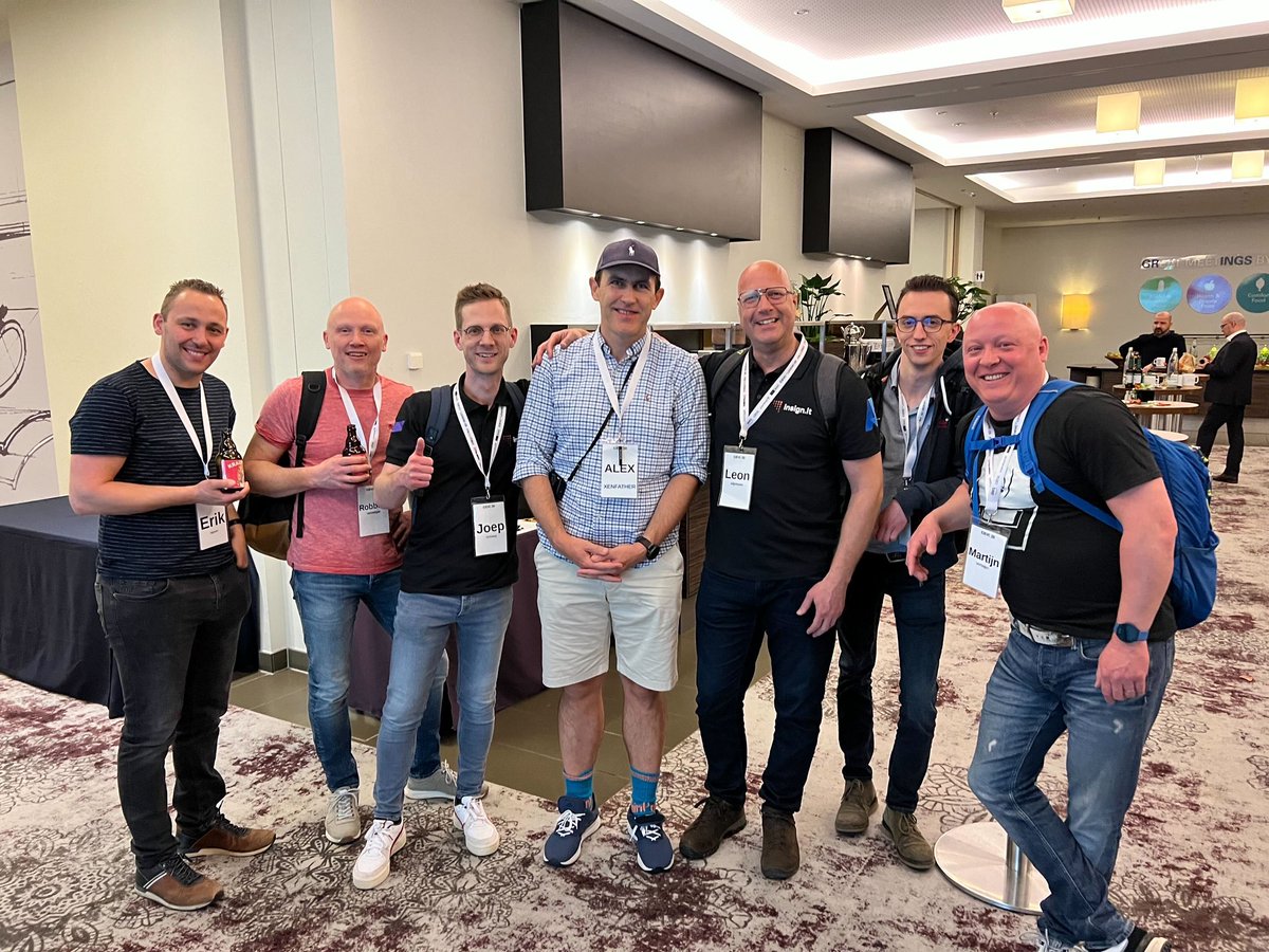 Together with XenFather  Alex <a href="/E2EVC/">E2EMVC EUC Ai Virtualization Cloud Conference</a> #E2EVC and team @InsignitNL at Legend 2|0 edition. Again a great event 👍