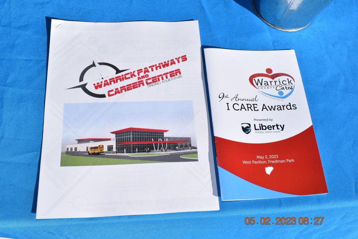 GerthDrew's tweet photo. Thank you @WarrickCares for the invite to speak at the I CARE awards. I enjoyed the opportunity to talk about two of my favorite places in Warrick County. @WarrickEd and @warrickpathways https://t.co/tAQ8UbrVOh