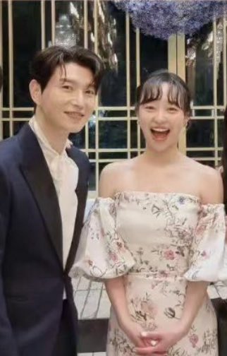 AlwaysH90112108's tweet image. 저화질이지만 넘나 귀엽고 이쁜 톡희부부