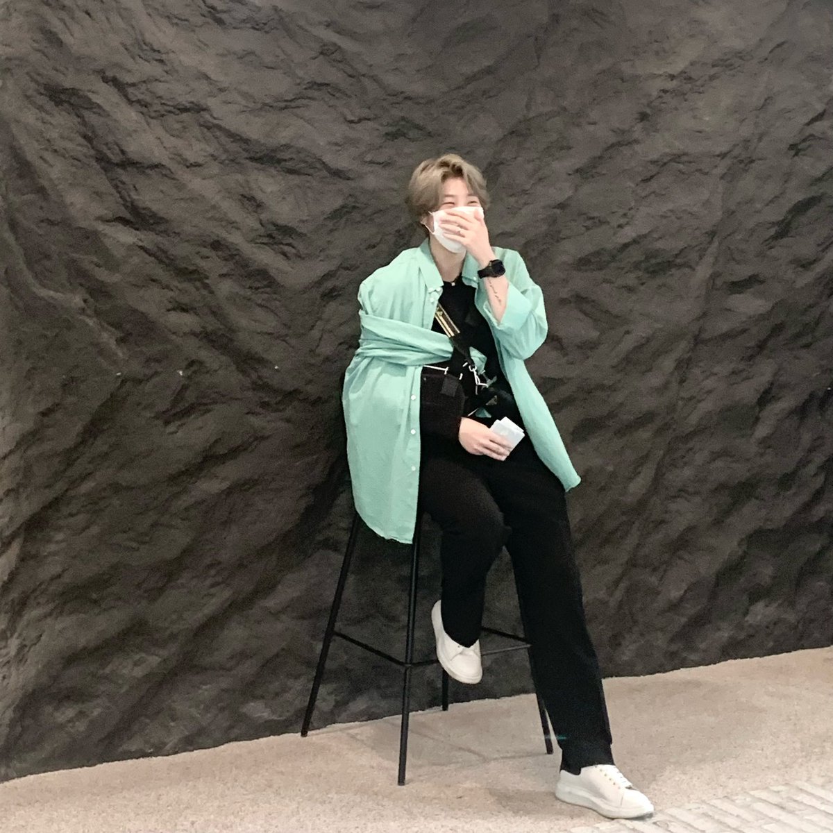 so_p_06's tweet photo. #이소영 🍀🤍 https://t.co/2wvZKQKjLD