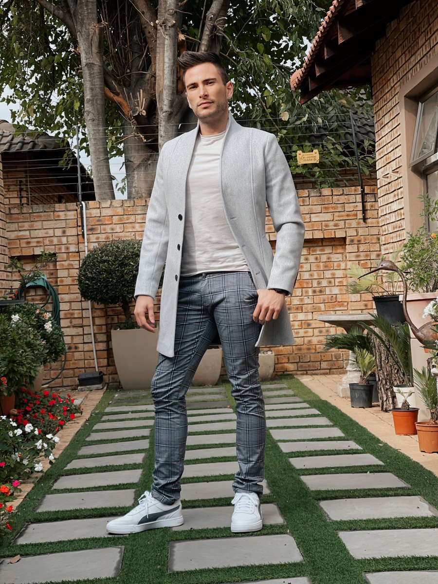 Ruan_vanbiljon's tweet photo. Saturday fit check ✨ How’s your weekend going ? https://t.co/FAjzZ0K5cd