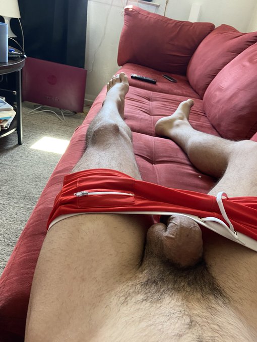 Aww Shii Out my shorts it&rsquo;s slippin&rsquo;  Bro cum over I&rsquo;m ready 2 put Da Tip IN&rsquo; https://t.co/2GrNgOsUY<a href="/tag/sendtips"class="tags"><span>#sendtips</span></a>