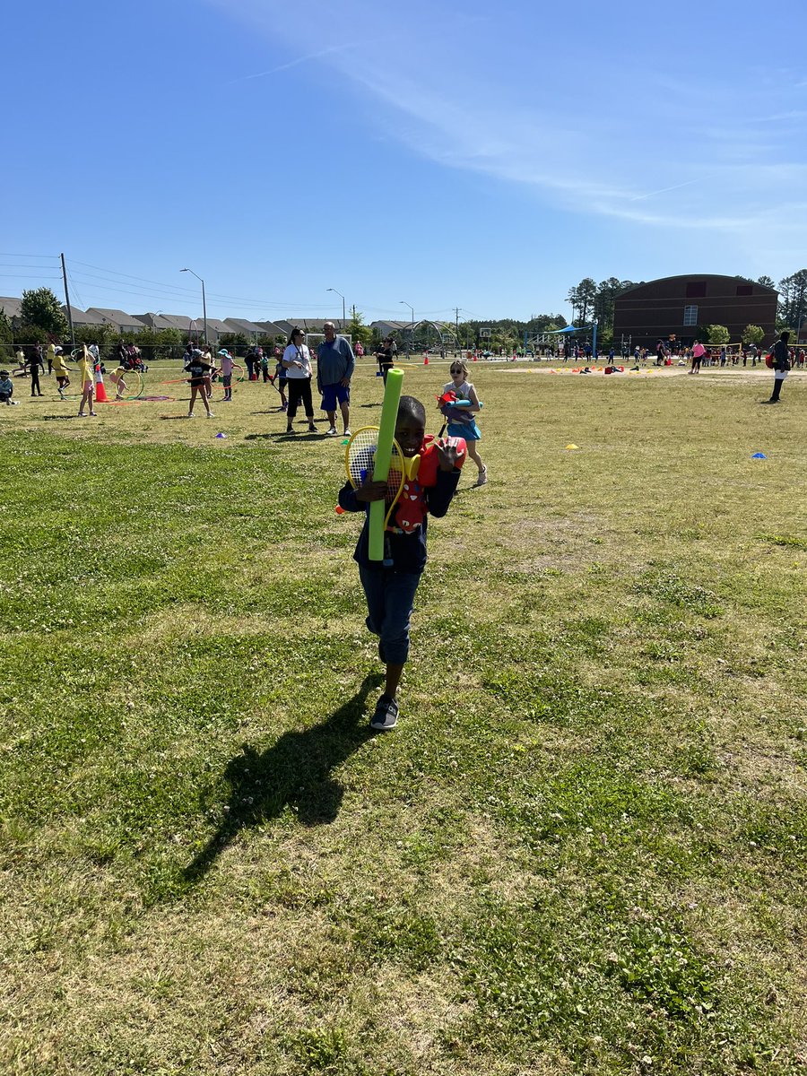 Mrs. Baxter tweet media