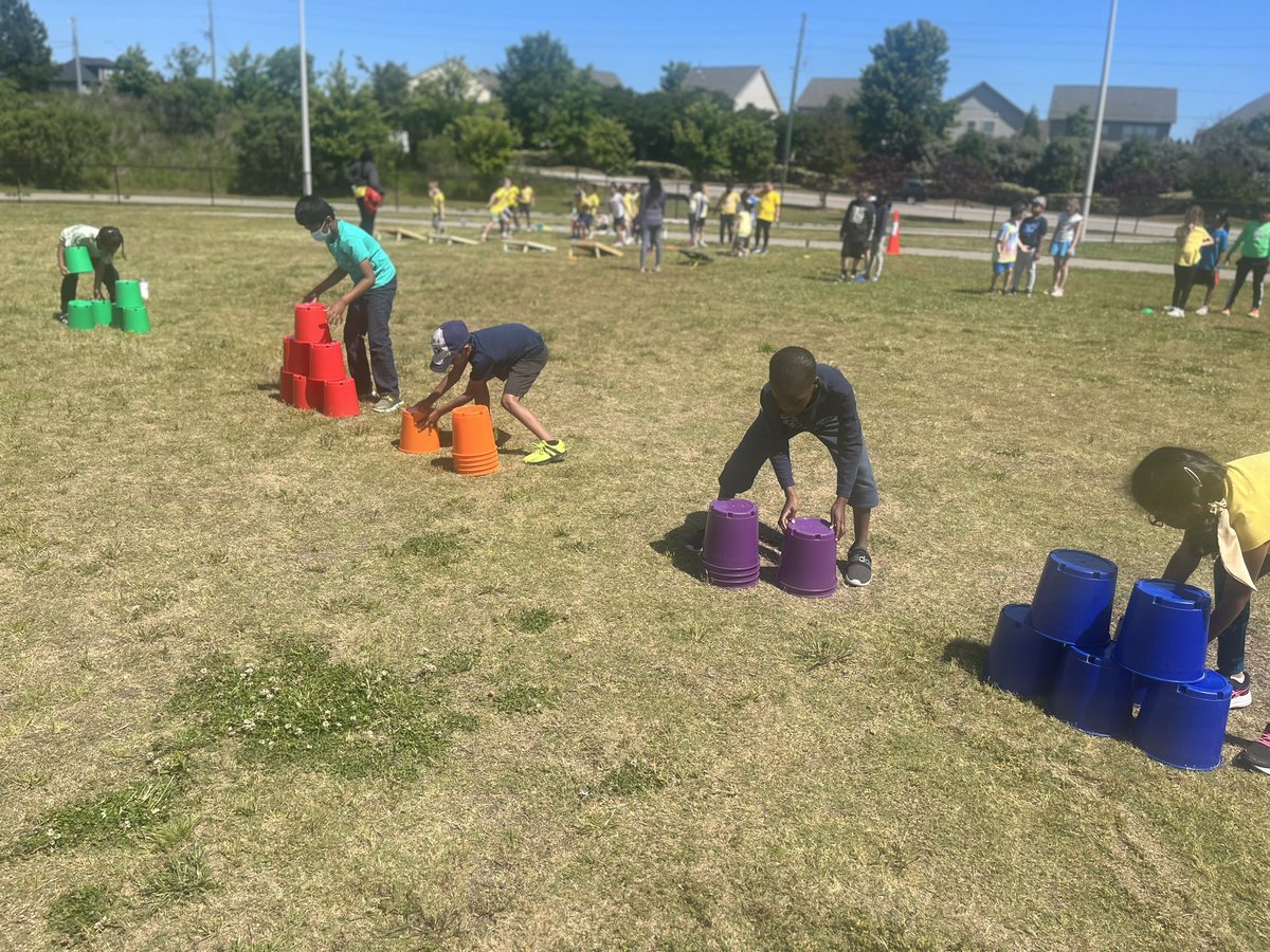 Mrs. Baxter tweet media