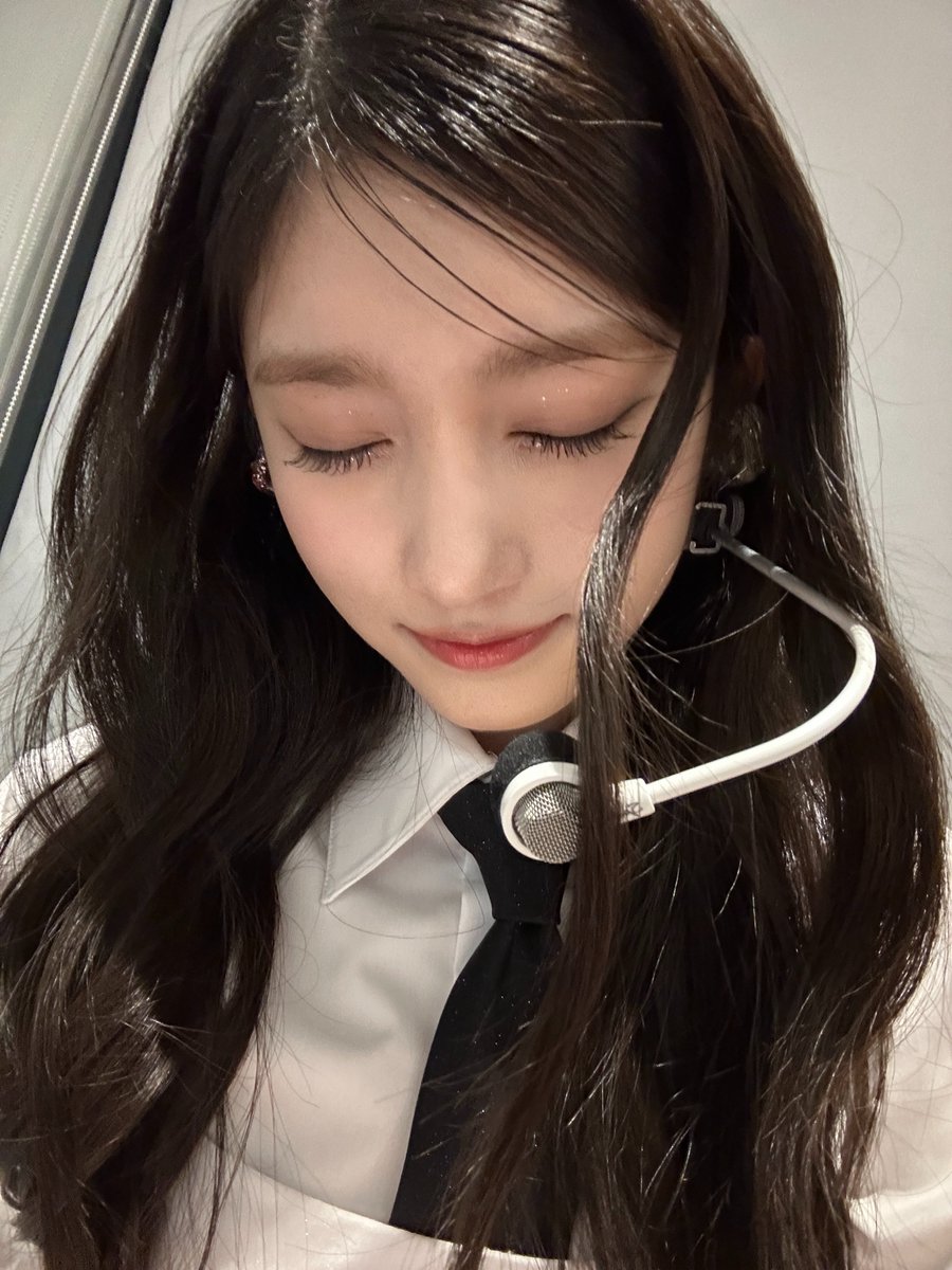 IVE_twt's tweet photo. K909🤍

#IVE #아이브 #LEESEO #이서 https://t.co/94qD7CK5Bi