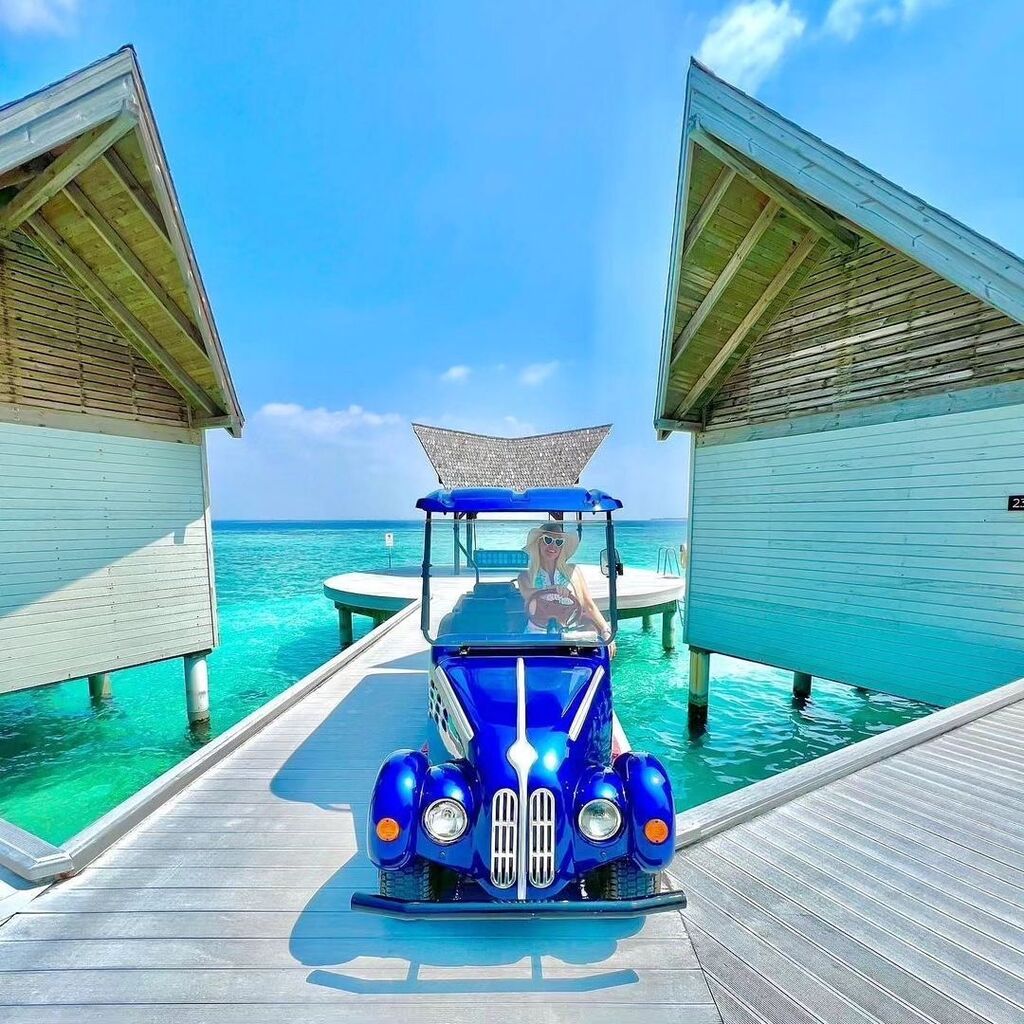 resortmag1's tweet photo. Cruising around the island in style with this awesome golf cart. 💙🏝️ 

___________________________

#maldives #golfcart #luxurytravel #movenpickmaldives #maldivesislands #maldivesislands #travel #instatravel #maldivesinsider #maldivesphotography #maldivestourism #luxuryhotel… https://t.co/JOKfiIySuN