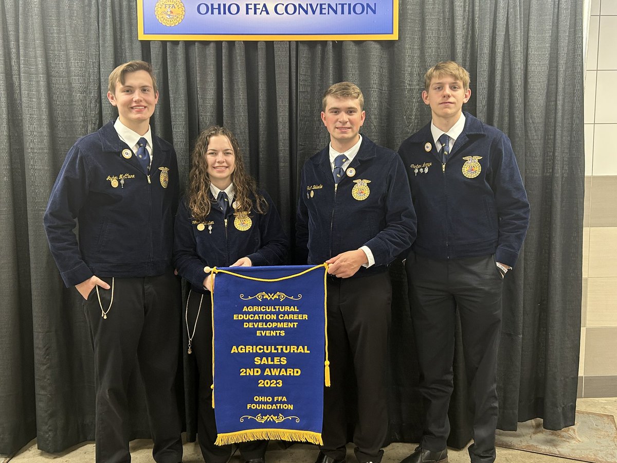 OtsegoFFA's tweet photo. That is wrap on the 95th Ohio State FFA Convention. New goals are set, time to make a plan to achieve. A new record attendance at convention over 9,300 members and guests, that is a sea of blue jackets! 💙 #OtsegoKnights @pentacareerctr https://t.co/SbZTg4T4AT