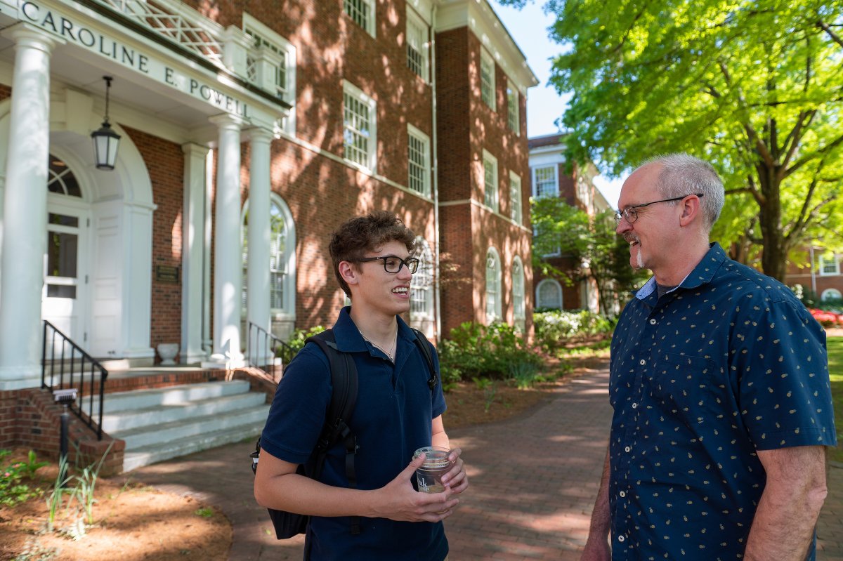Elon University tweet media