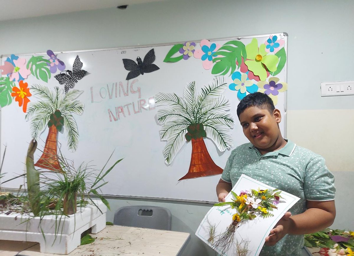 MonaLisaBal3's tweet image. Day 2, Summer Scamper Spree Update 🗞

With Mother’s Day being right around the corner, our kids explored and spent some time with the lesser known mama- Mother Nature. They’re ready to paint the town green with their enthusiasm 👏🏾

 #LovingNature #NatureExploration #SENGlobe