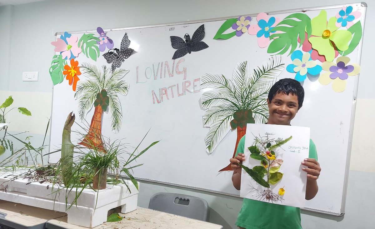 MonaLisaBal3's tweet image. Day 2, Summer Scamper Spree Update 🗞

With Mother’s Day being right around the corner, our kids explored and spent some time with the lesser known mama- Mother Nature. They’re ready to paint the town green with their enthusiasm 👏🏾

 #LovingNature #NatureExploration #SENGlobe