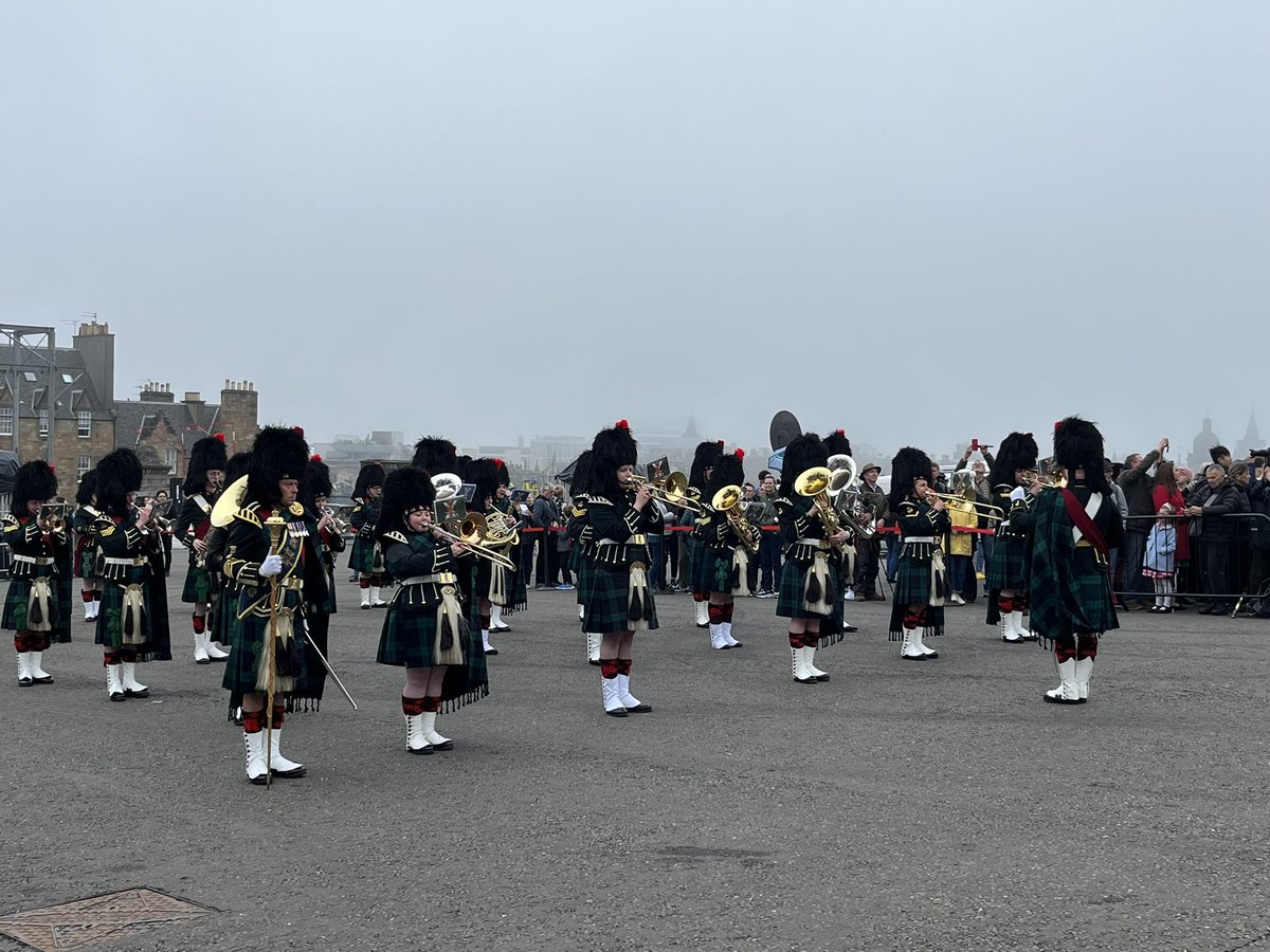 We are honoured to mark the #Coronation  of Their Majesties The King and Queen Consort today performing at the official Gun Salute at Edinburgh Castle as well as having some of our musicians on parade in London @6SCOTS @The_SCOTS