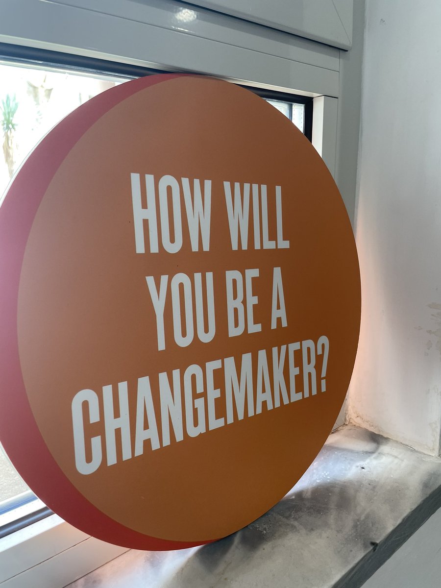 agenziaAD's tweet image. #constructiveday #beconstructive 
possiamo essere è vivere il cambiamento che vogliamo. 
Il giornalismo costruttivo è l’unica strada
percorribile per riscattare la professione giornalistica. @agenziaAD ✌️presenti al primo incontro del Network del giornalismo delle soluzioni!