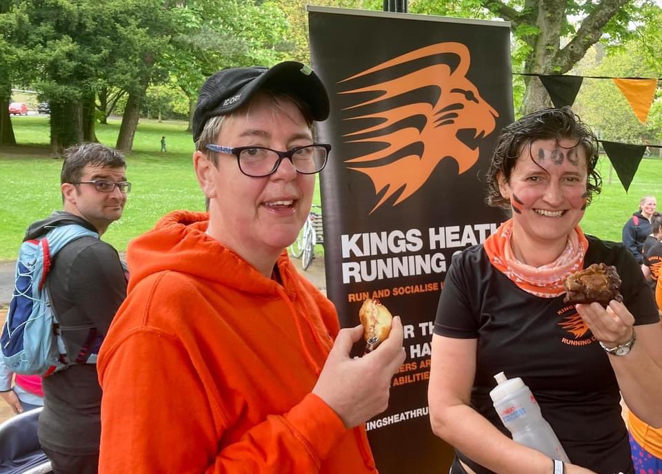 ClaireJSkinner's tweet image. Fabulous @CannonHparkrun with @KingsHeathRC and well done @bec_bridgman on reaching 100 @parkrunUK #merceractive