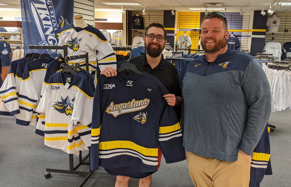 Congratulations to Trent Singer for being the first person to own an official <a href="/AugieMHockey/">Augustana Men's Hockey</a> replica jersey! Associate Athletics Director for Operations <a href="/Luke_Groth/">Luke Groth</a> thanked him for his support of the first collegiate hockey program in South Dakota.