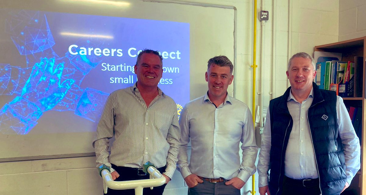 Another Rotary #CareerConnect talk took place in @colaisteabbain  to over 60 5th & 6th year students on Starting your own business. Niall Reck from @Graphedia shared his story & tips assisted by @garrybradleycpe & project lead Michael Tierney. #empoweringyouth #peopleofaction