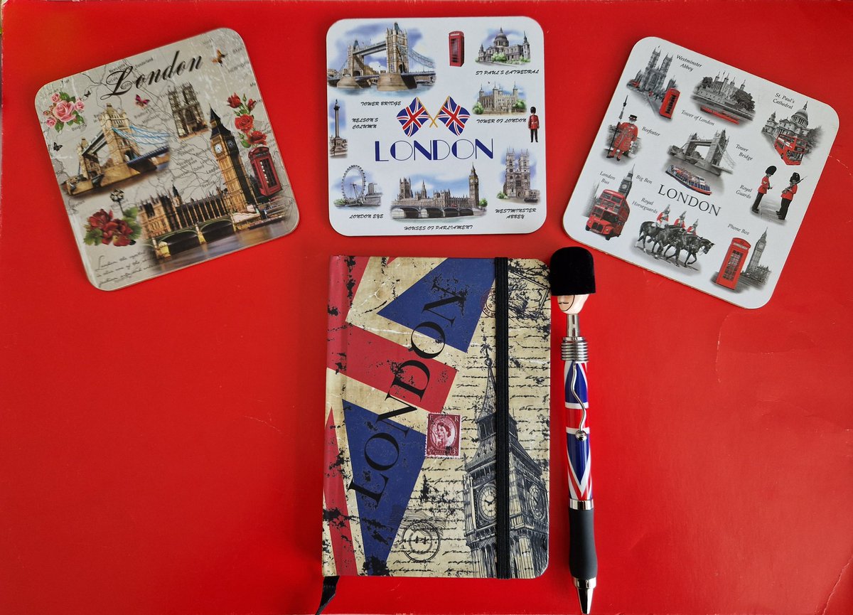 Getting into the spirit of things with a bit of the Kings Coronations  stationery! 
Any excuse ey!
.
.
#stationery #ilovestationery #coronation #notebook #London #pen #notebooks #kingscoronation #kingscoronation2023