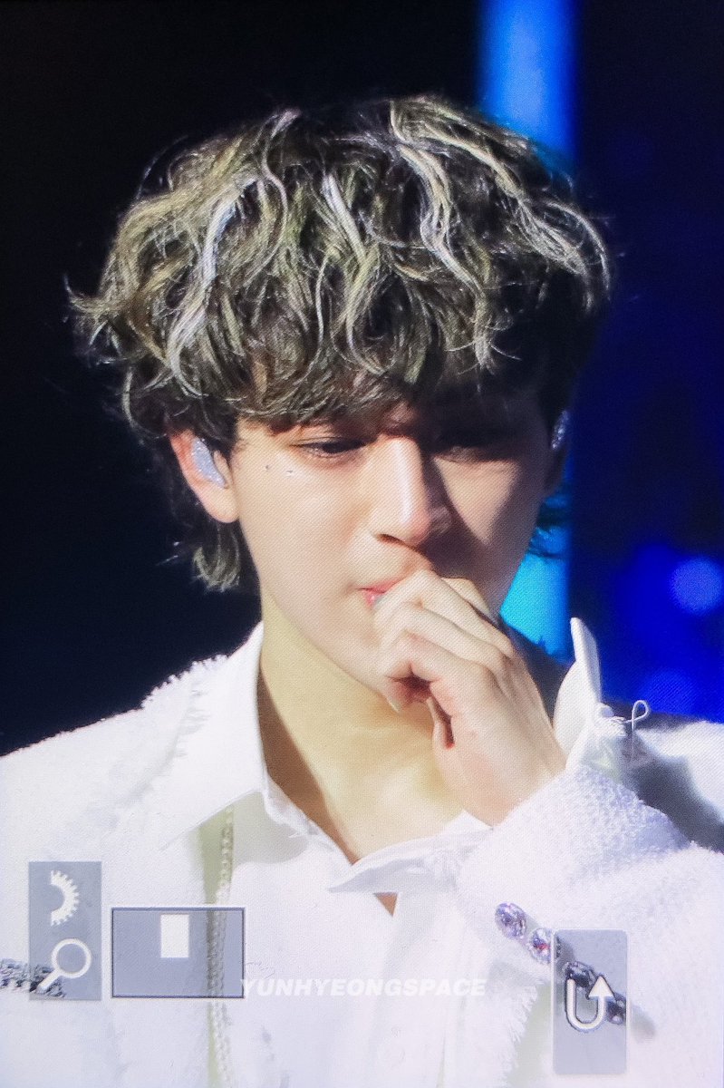 YUNHYEONGSPACE's tweet photo. 230505 니베아 광고 다시 주세요 #아이콘 #iKON #송윤형 #윤형 #ユニョン #YUNHYEONG @sssong6823 https://t.co/IrxjR7FxhZ