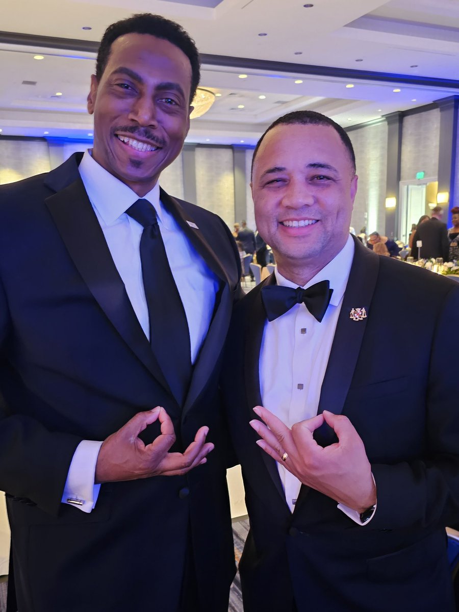 AntonioHayes40's tweet photo. Amazing night @CoppinStateUniv inaugural gala. @CoppinPresident is leading with prioritizing our future leaders #TrainingforLeadership https://t.co/g46FV5d3IK