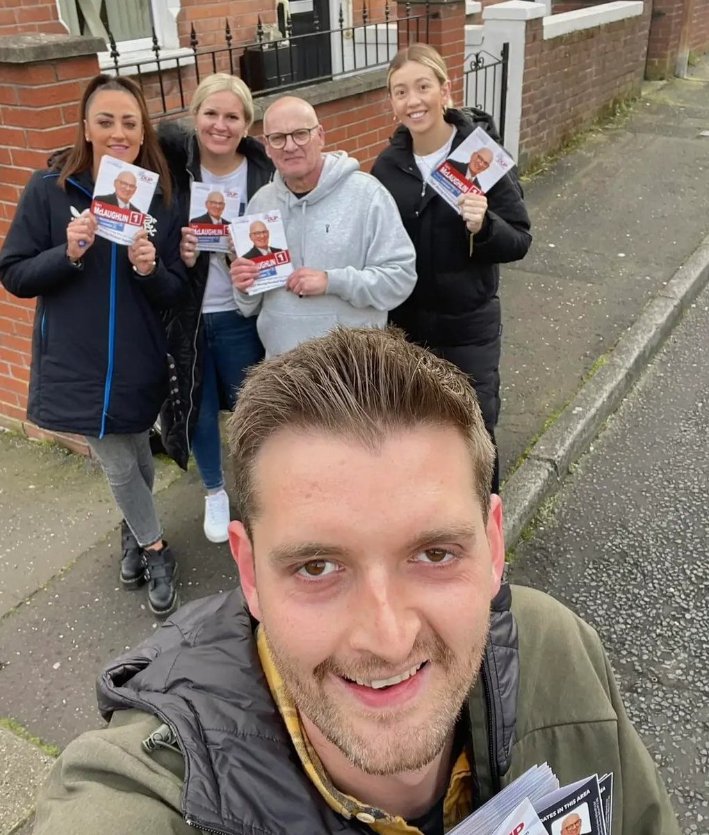 Mairtín MacG on Twitter "Fair play to Philip Brett! Out campaigning