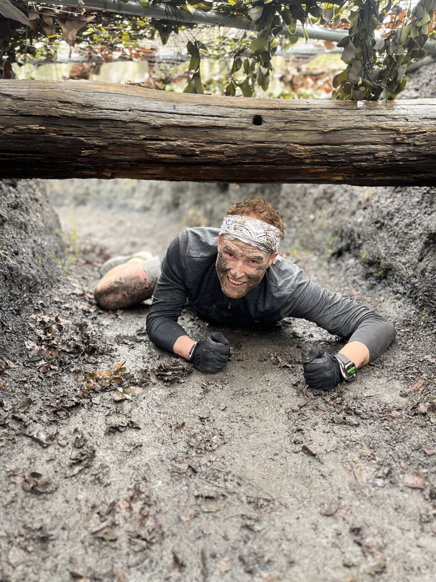 jcyboyz's tweet photo. Muddy boyz 
#gay #mudrun #mud #adventure https://t.co/mNyhgzrOSW