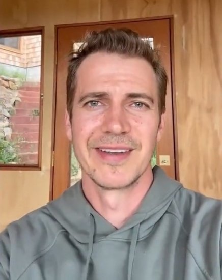 comforthayden's tweet image. i love him sm