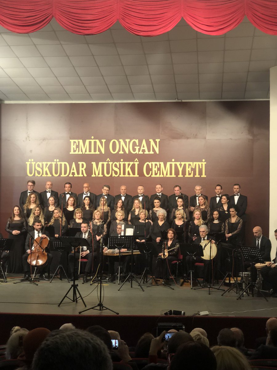 ismailyenigul's tweet photo. Sabah ağaç aşılama kursu
Öğleden sonra musiki.
#üsküdar #ismek #musiki https://t.co/RyRQFPRKC9