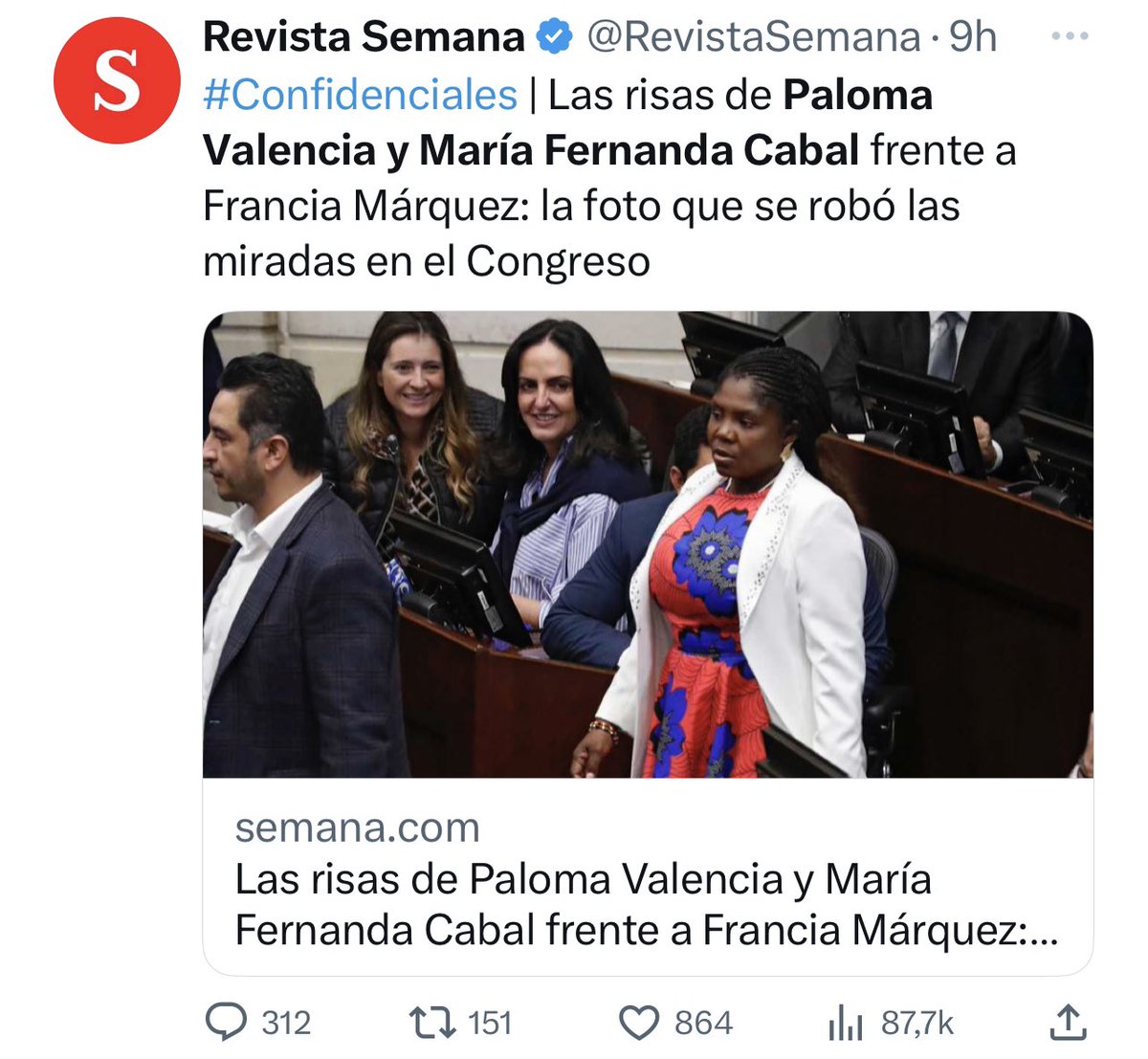 ecoaneko's tweet photo. El racismo hecho partido y medio tradicional en Colombia. https://t.co/EDt9RwA4YA