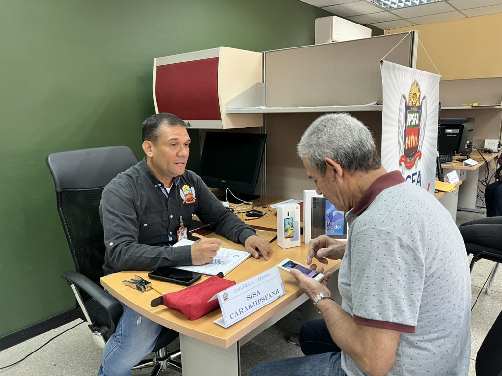 IPSFAespatria's tweet image. 🚨| Continua la Gran Jornada de Atención Social en la sucursal IPSFA Mérida, brindando atención de calidad y eficiencia en los servicios de la gran familia militar.
¡Estamos en el @CZ_Merida22 🇻🇪!
#FelizSabado #IPSFA #FANB #MERIDA