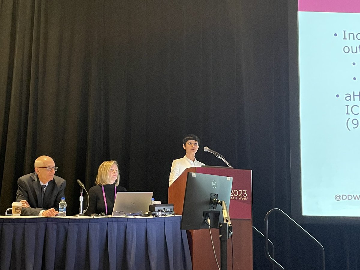 In an evaluation from @PREDICTIBD and Danish health registers @ManasiAgrawalMD suggests that early ileocecal resection is associated with improved long term outcomes compared to anti-TNF IN #CD. Real world data following LIR!C trial #DDW2023 @DrTineJess