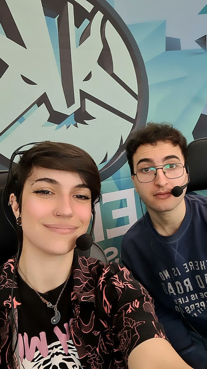 Vamos a empezar a castear la LAN de <a href="/KenazESports/">KenazESports</a> 

De compañero tengo a mi querido <a href="/BanSheeQ_/">LATE NES☕</a> 

Estaremos haciendo muchos juegos y disfrutando la tarde del sábado ❤️