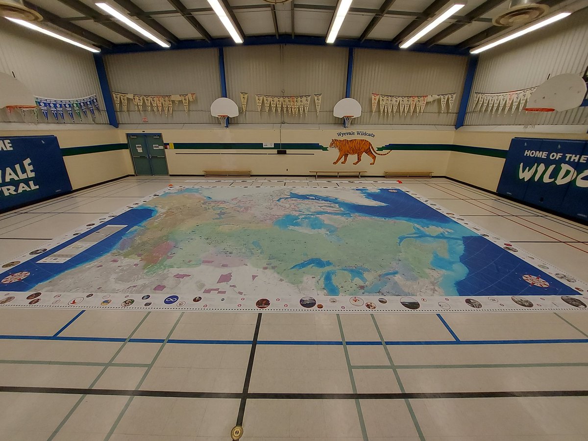 A wonderful week of learning with the Indigenous Peoples Atlas of Canada Giant Floor Map! Thank-you @MrsABeauchamp @FNMI_SCDSB