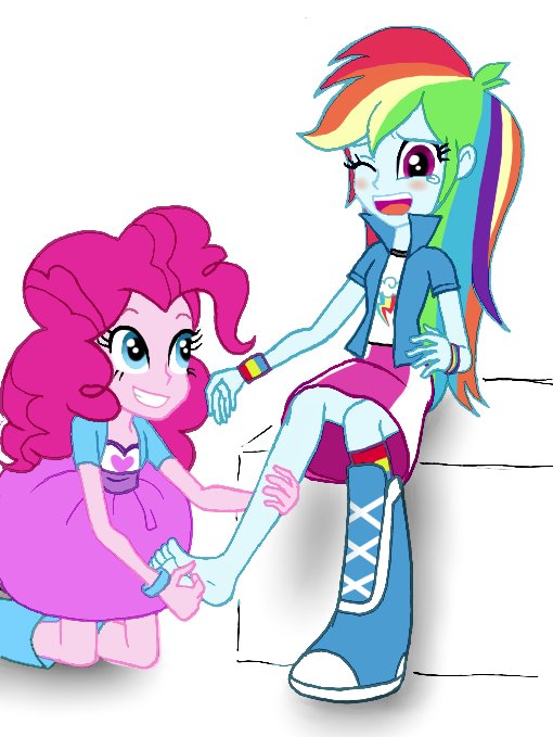 rainbowdash2388's tweet photo. Me and @Pinkie52155997 are ticklish https://t.co/AmvXJplgCC